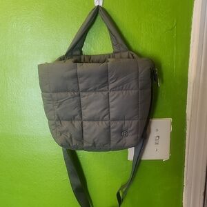 Lululemon Quilted Tote Bag in Olive Green